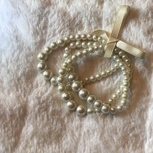 3 Strand pearl bracelet